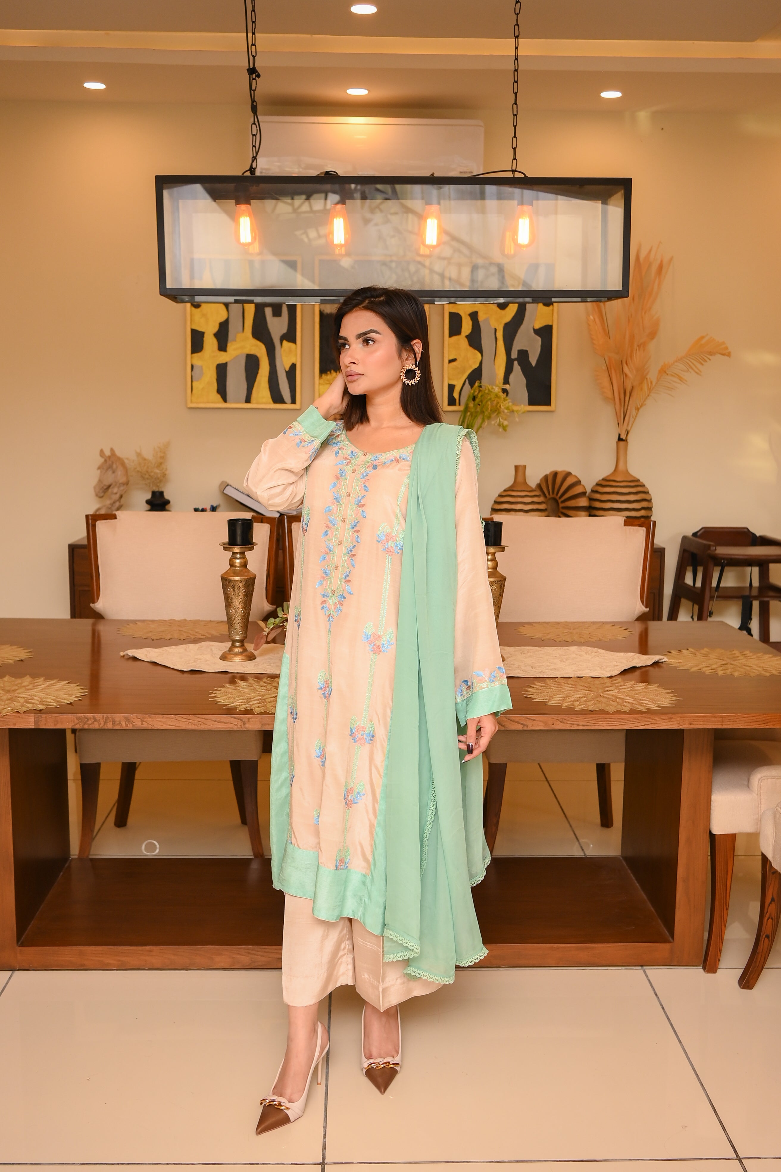Nehal - Beige & Teal Russian Grip Ensemble